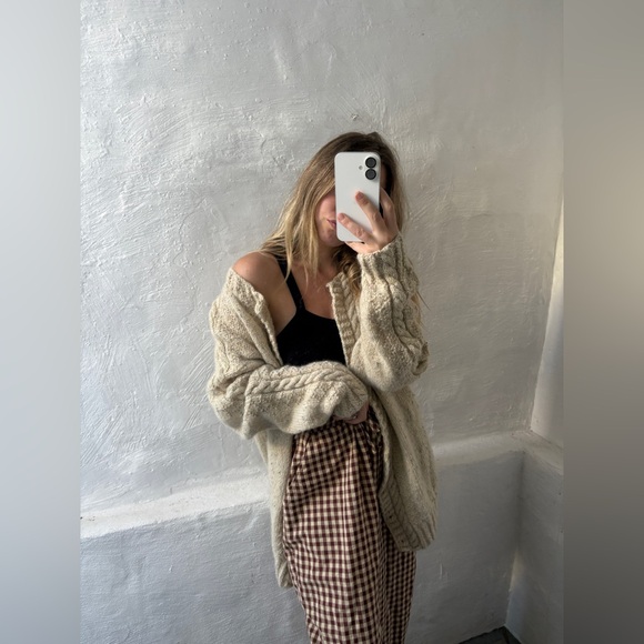 Handmade cream with colored speckles, knit cardigan - Picture 5 of 14